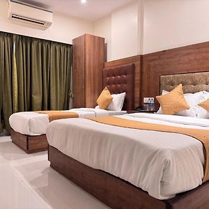 Executive Triple Room